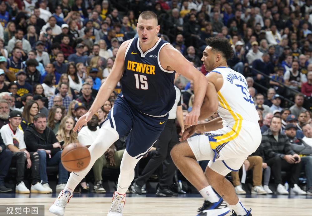 随着中国足 随着中国足